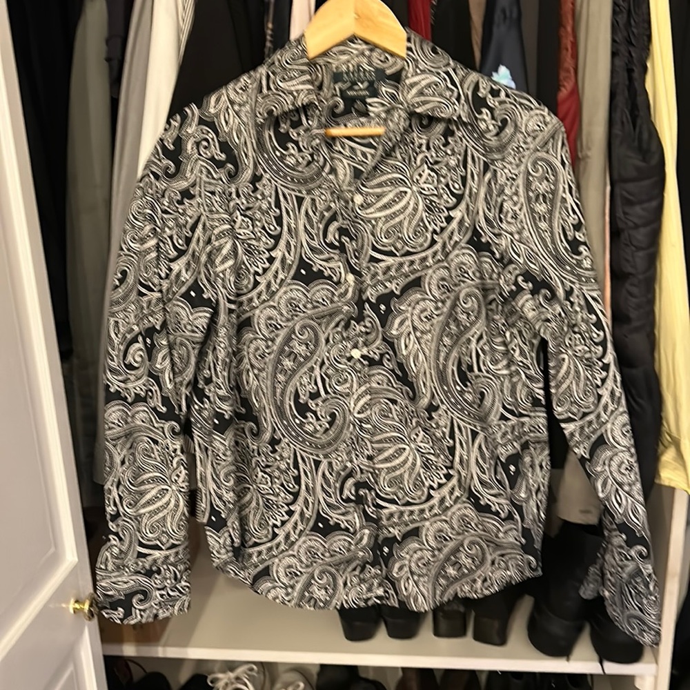 Ralph Lauren Black & White Paisley Button Down Shirt. Size M